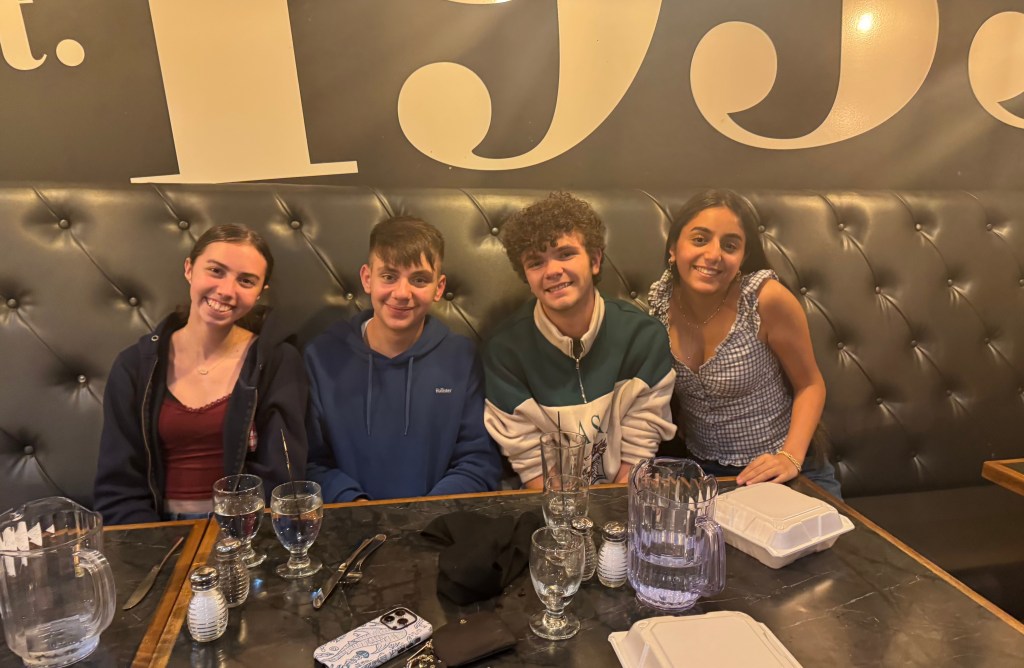 A Slice of Support: Jennie’s Pizzeria Supports Masuk&nbsp;FBLA