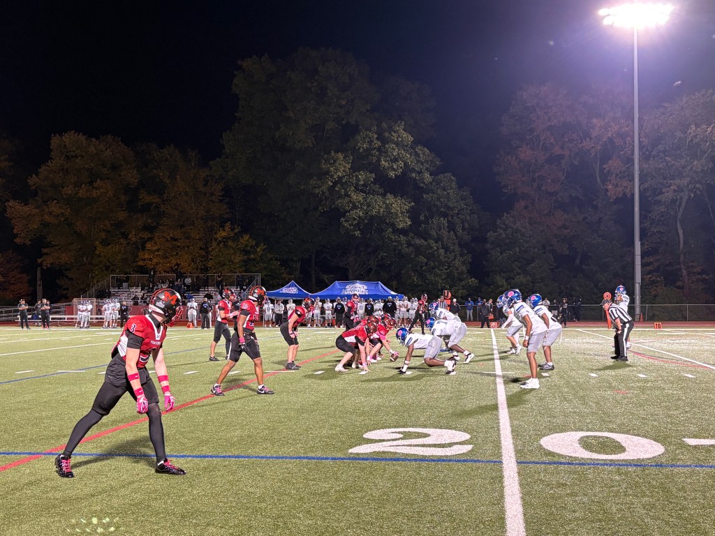 Masuk Football Crushes Rivals Bunnell Bulldogs,&nbsp;41-26